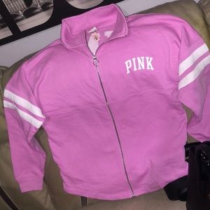 Victoria’s Secret pink fleece sweater brand new with tags 💕